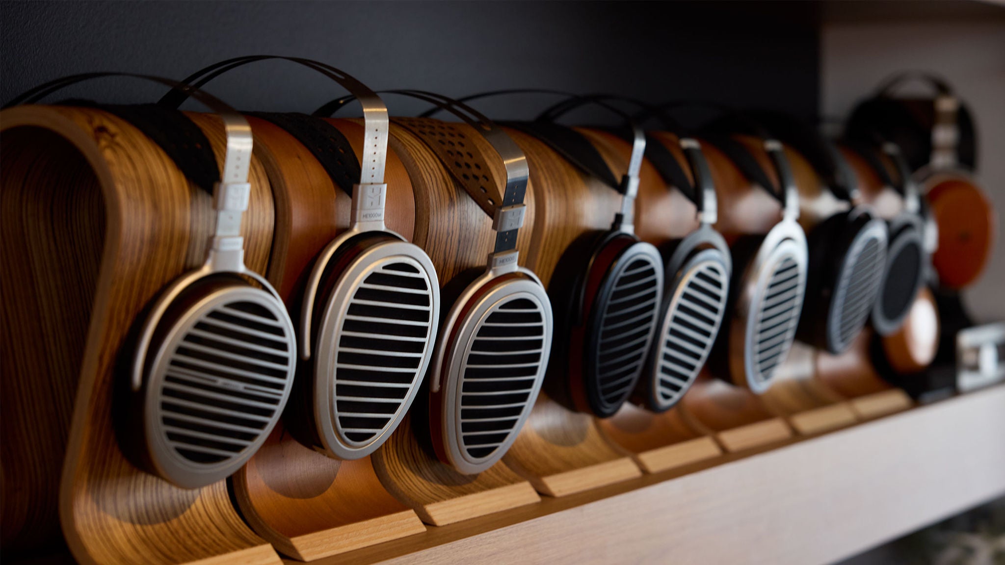 photo-row-of-portbable-headphones
