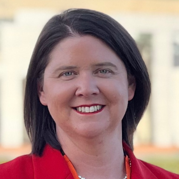 Portrait of Liz Ritchie