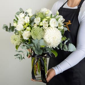Neutral Flower Bouquet in Vase product photo
